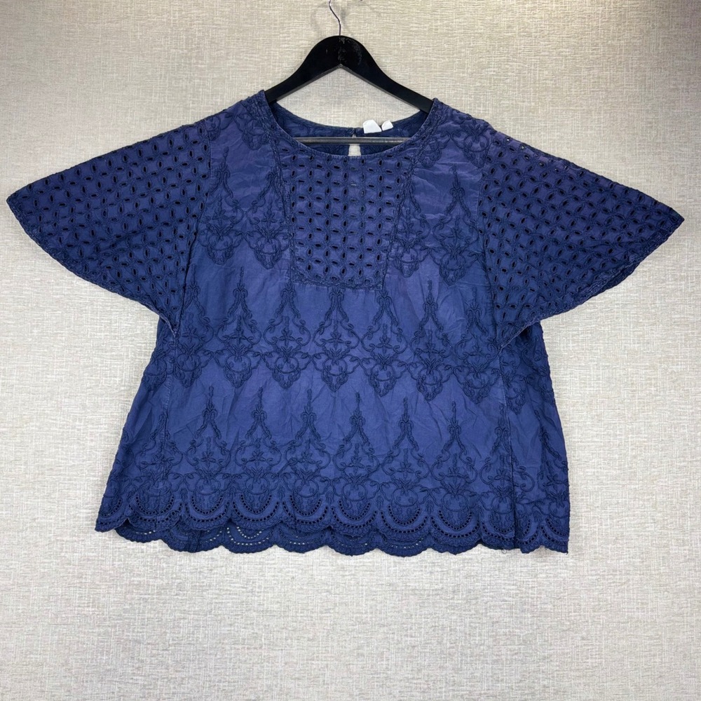 Gap Womens XL Navy Blue Eyelet Embroidered Scallop Hem Short Sleeve Blouse Top